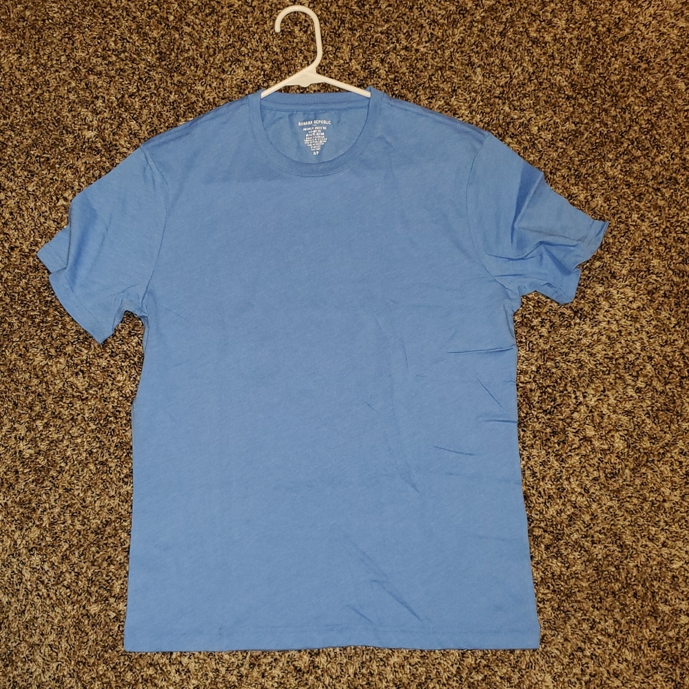 New w/o Tags Mens Small Banana Republic T-Shirt